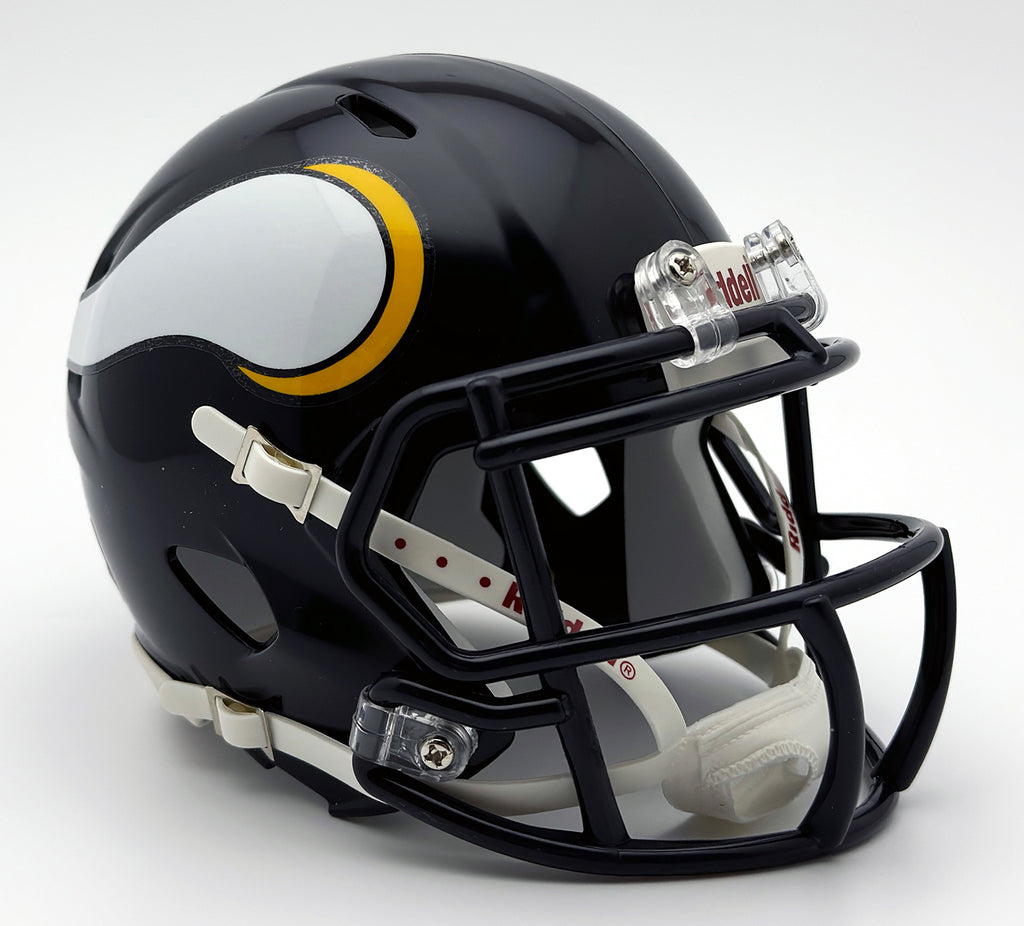 central dragons football helmet Michigan Chippewas Riddell Speed Mini Green Gridiron, Inc The Central Michigan Chippewas Riddell Speed Mini Helmet is made for the true Chippewas fan Kansas Sports Central | Bishop